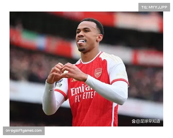 阿森纳后卫萨利巴因伤被换下,富安健洋临危受命 阿森纳后卫萨利巴因伤被换下,富安健洋临危受命